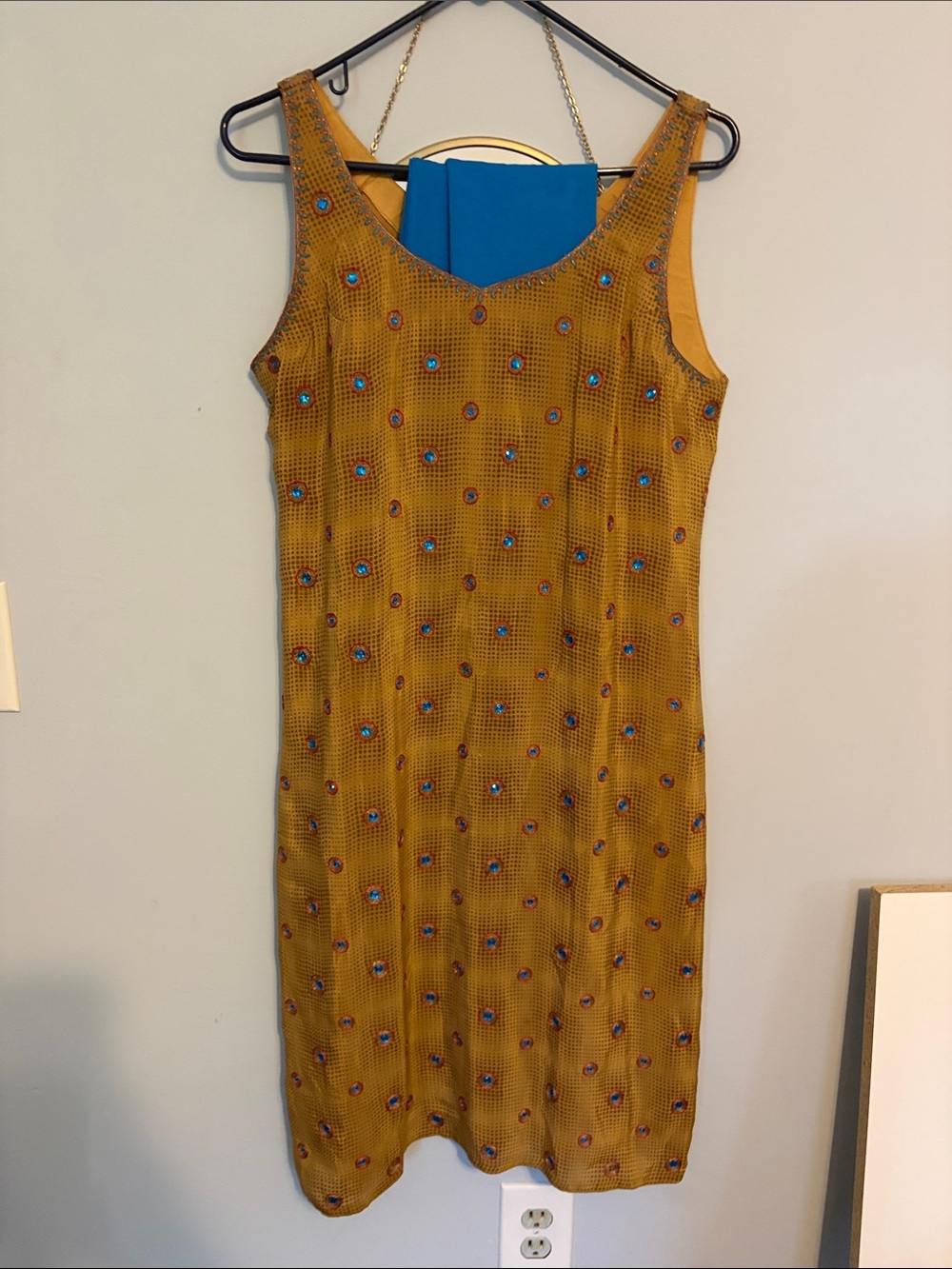 Mustard Sleeveless Embroidered Kurta set